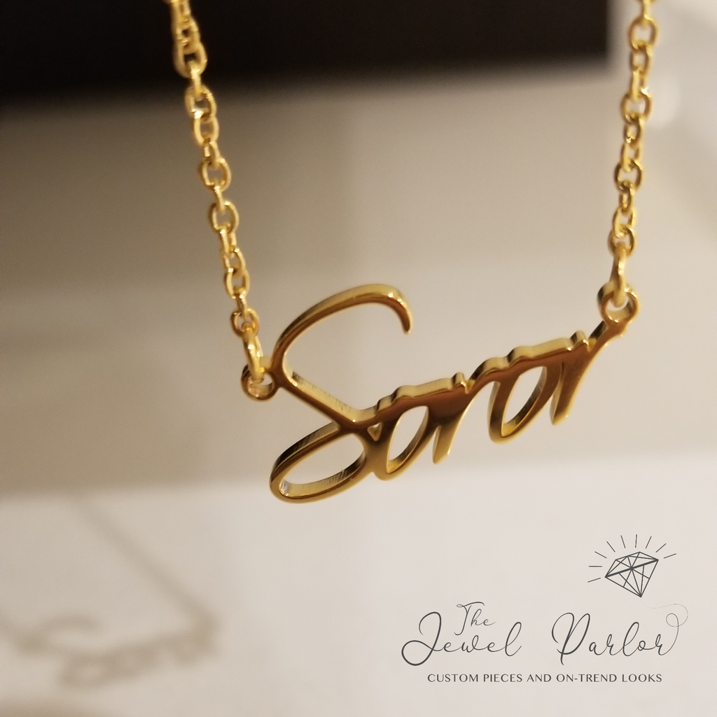 Sorority Necklace | SOROR in "Hattie" Font