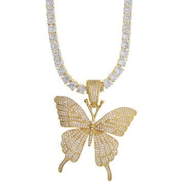 Monarchy Pavé Butterfly Pendant in Gold