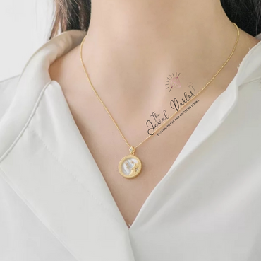 Mother of Pearl Star Sign Horoscope Zodiac Necklace in Silver