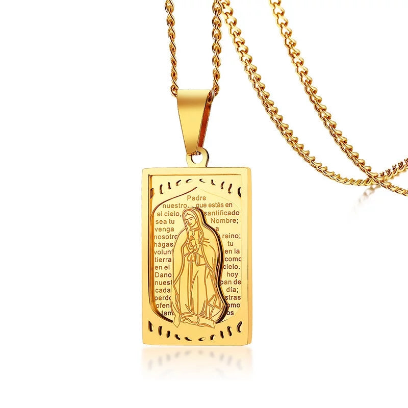 Padre y Madre Pendant + Chain in Gold